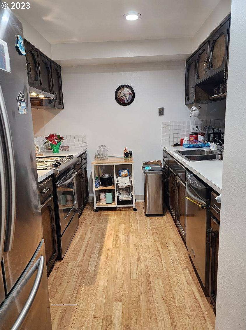 5723 NE Hazel Dell Ave APT B Vancouver, WA 98663 - Thumbnail 4