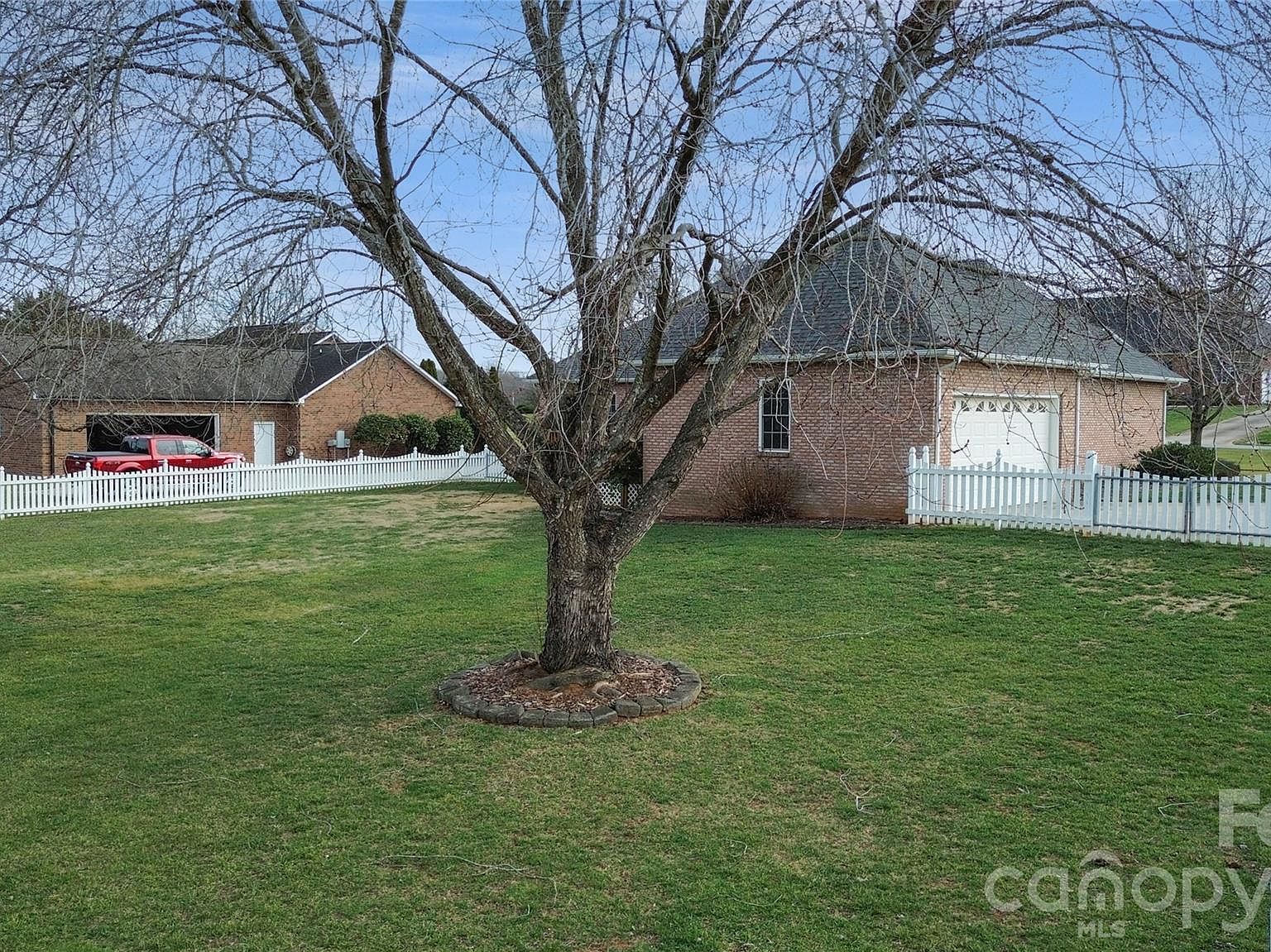 2999 Weatherfield Dr Lincolnton, NC 28092 - Thumbnail 4