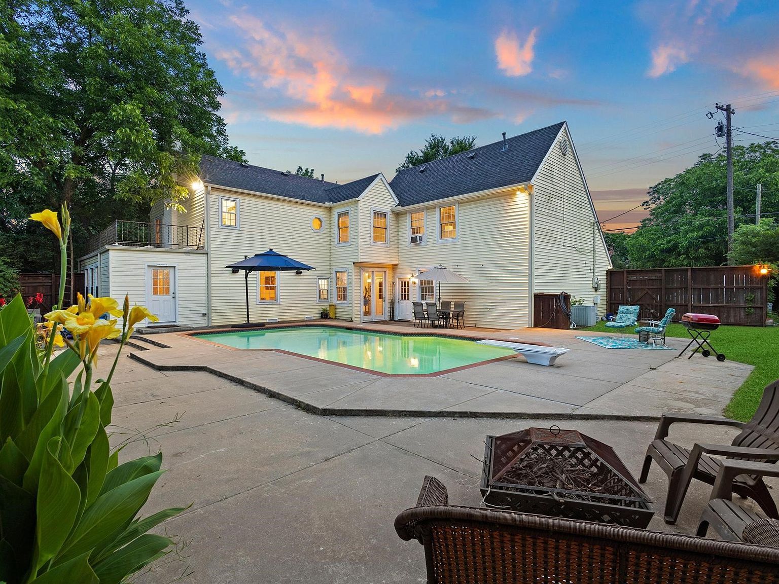 425 W Belden St Sherman, TX 75092 - Thumbnail 4