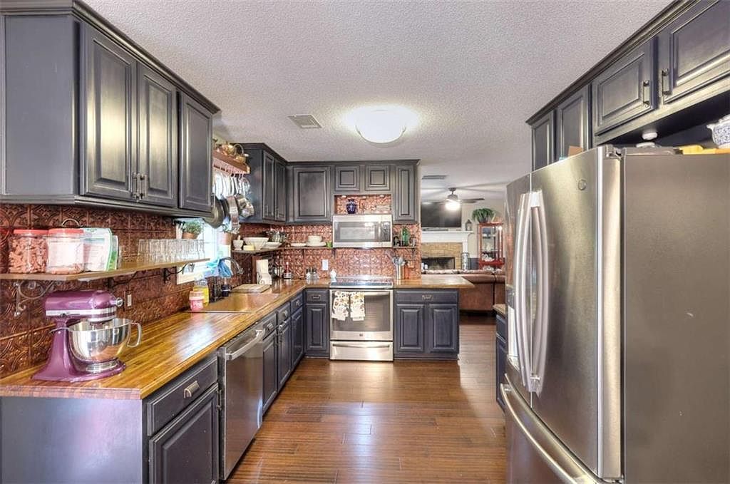 738 Worth Ct Bethlehem, GA 30620 - Thumbnail 4