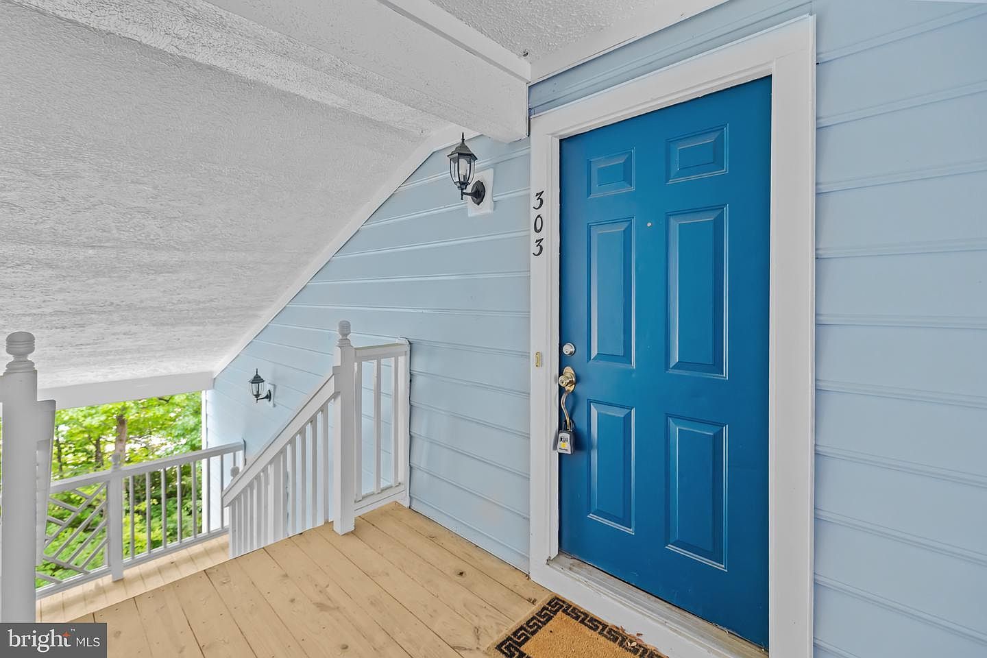 17045 Islip Loop APT 303 Dumfries, VA 22026 - Thumbnail 4