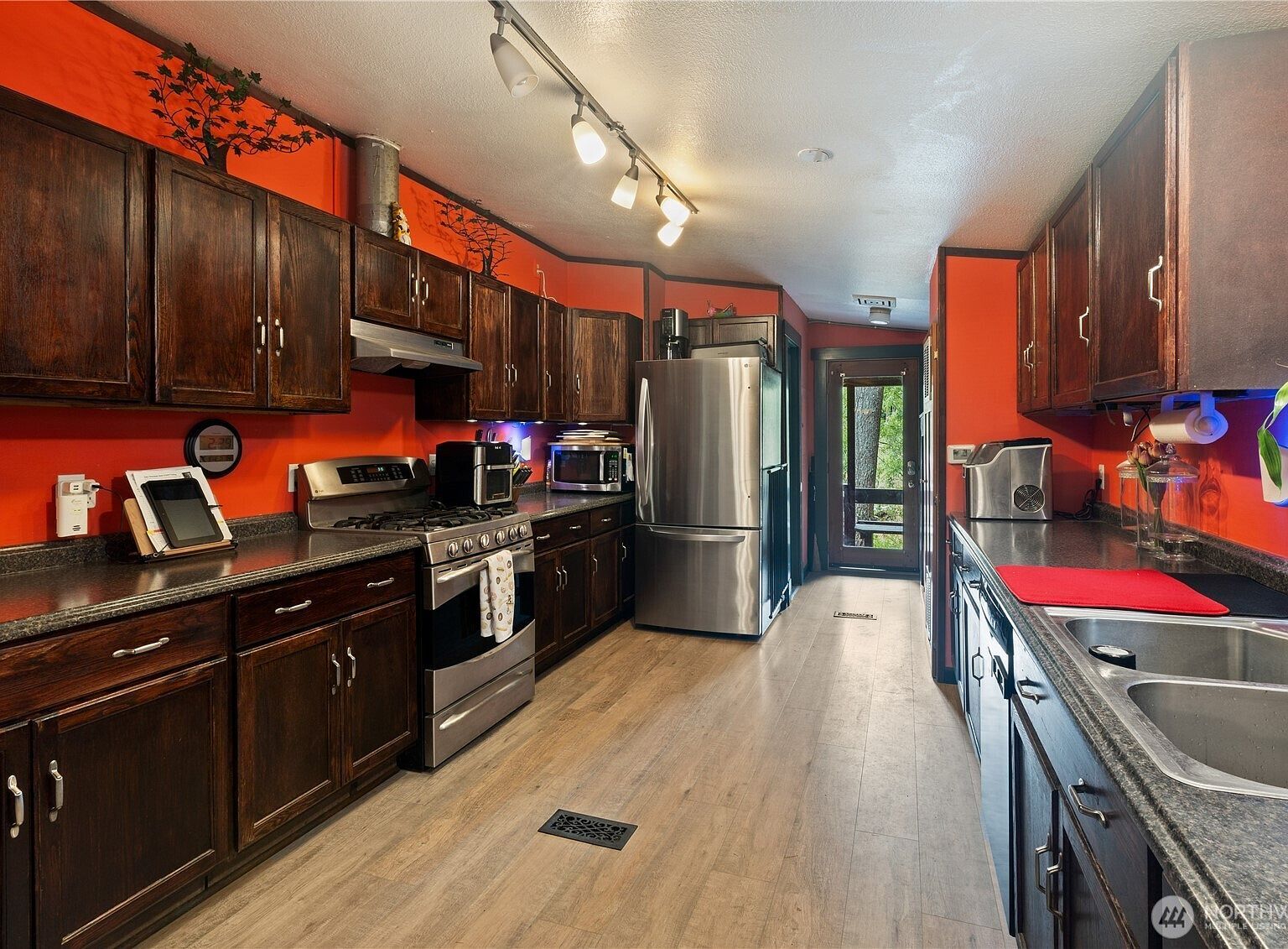 5818 Everson Goshen Rd Bellingham, WA 98226 - Thumbnail 4