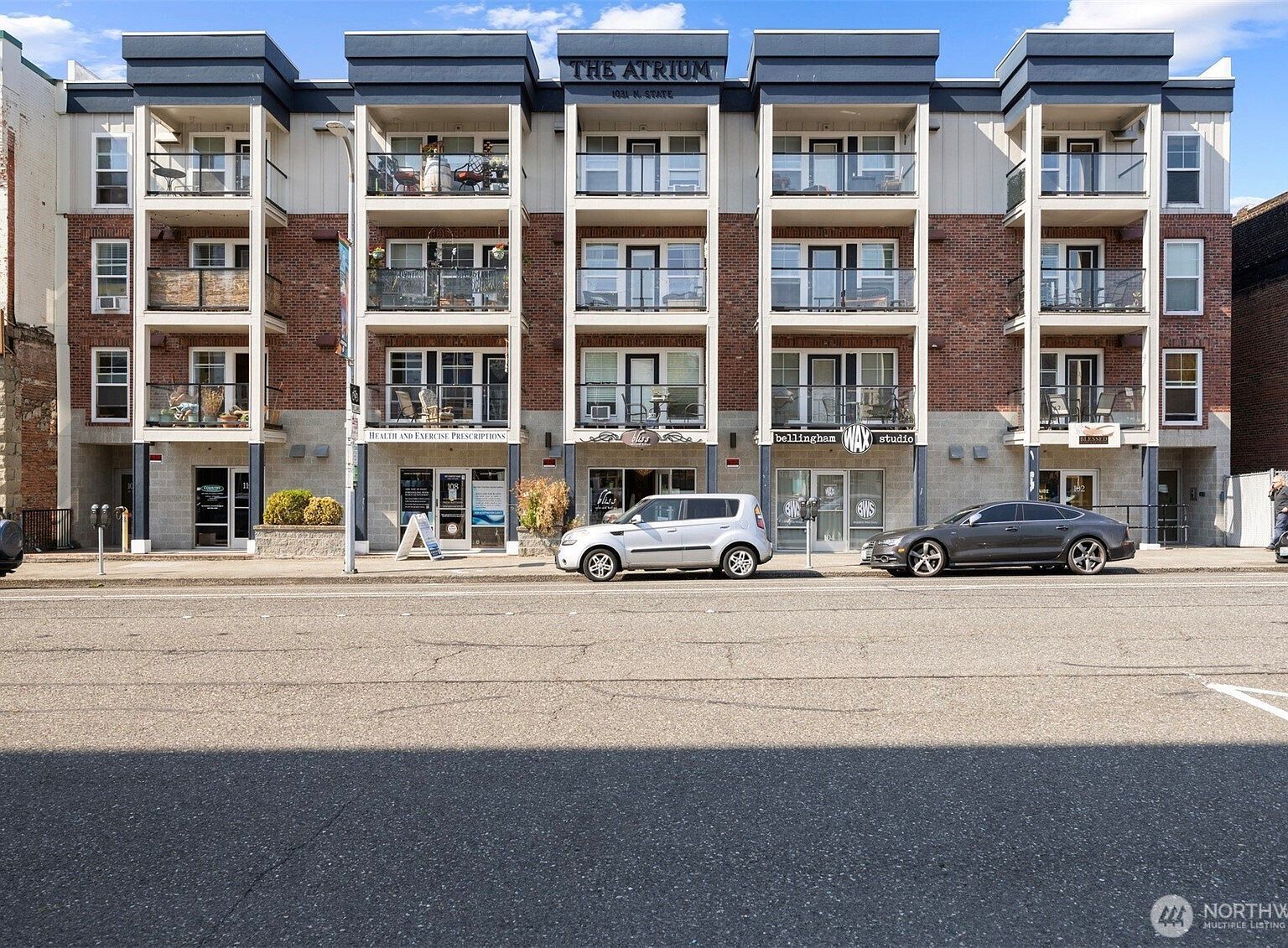 1031 N State St APT 107 Bellingham, WA 98225 - Thumbnail 4