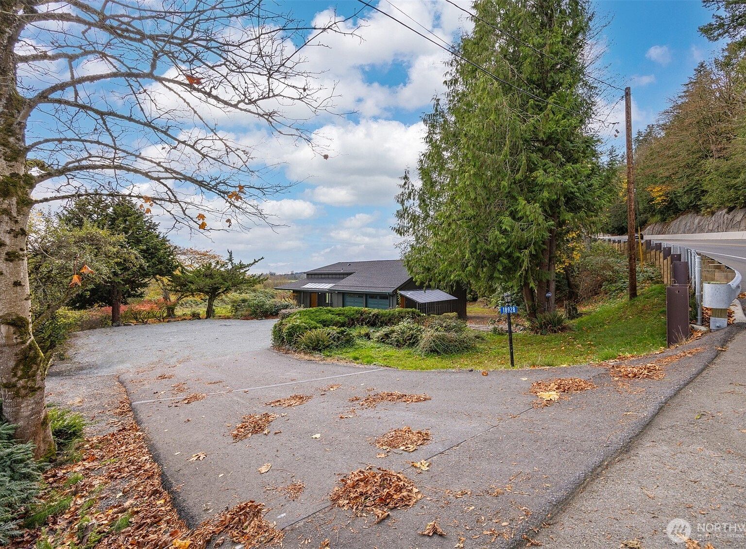 18928 Bow Hill Rd Burlington, WA 98233 - Thumbnail 4