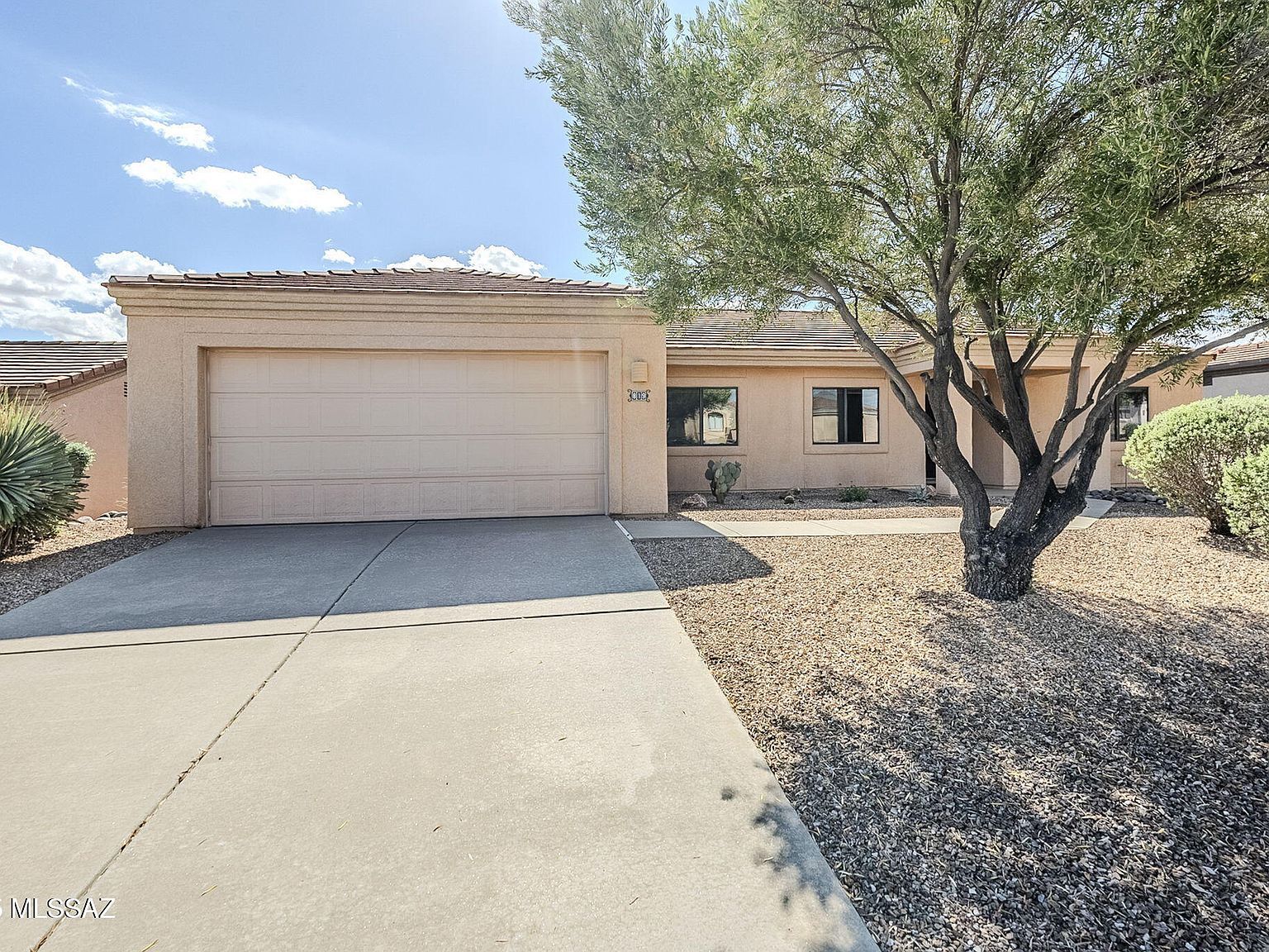 819 W Welcome Way Green Valley, AZ 85614 - Thumbnail 4