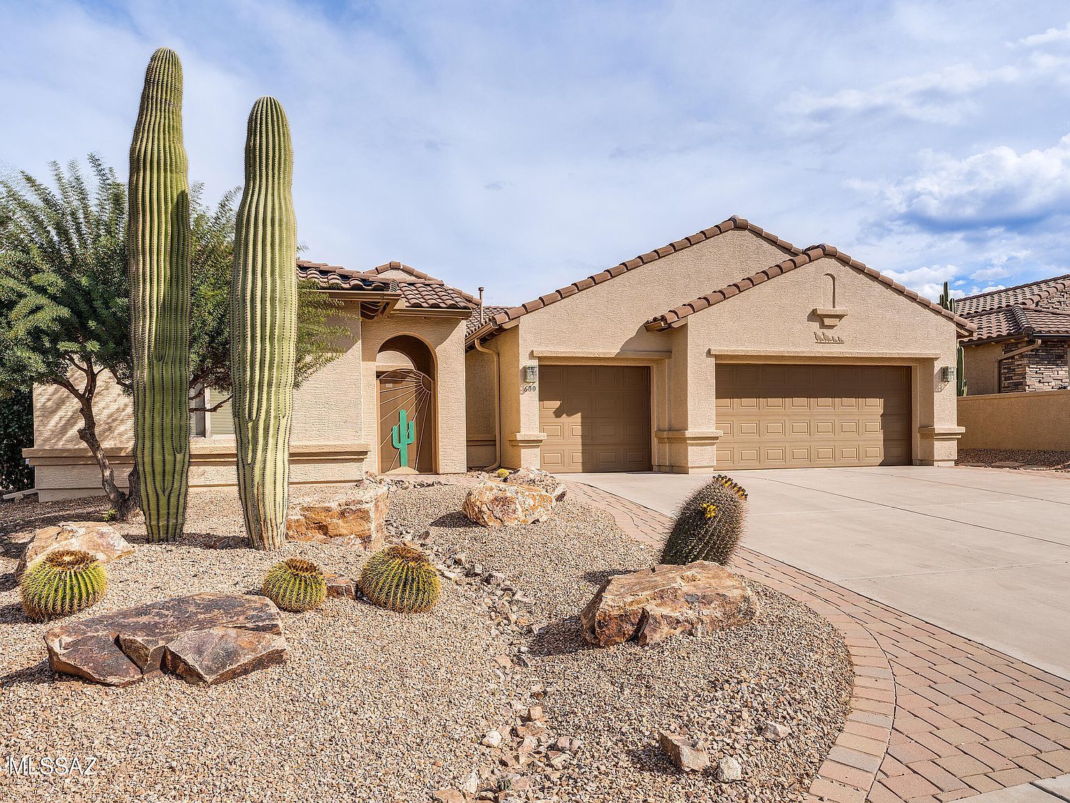 600 N Alexis Loop Green Valley, AZ 85614 - Thumbnail 4