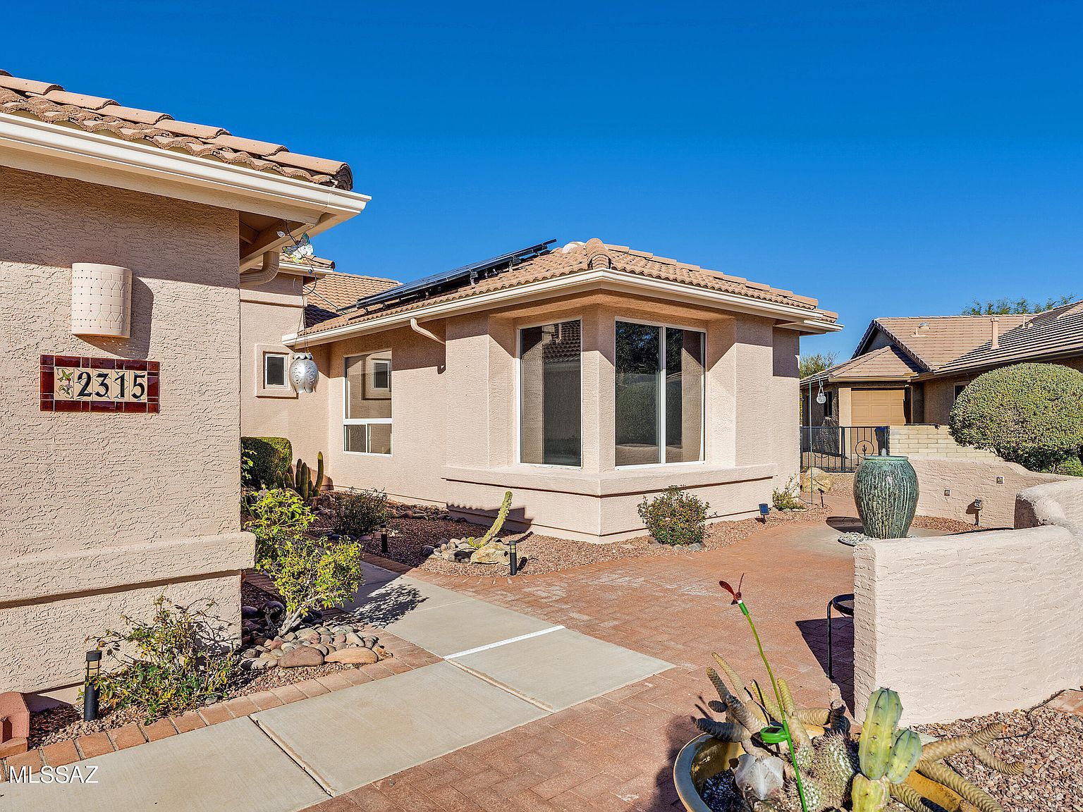 2315 E Bonita Canyon Dr Green Valley, AZ 85614 - Thumbnail 4