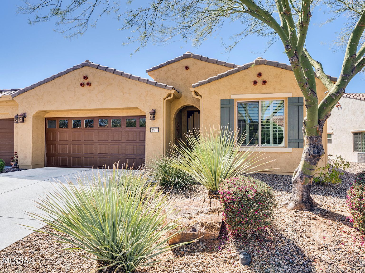 871 N Broken Hills Dr Green Valley, AZ 85614 - Thumbnail 4