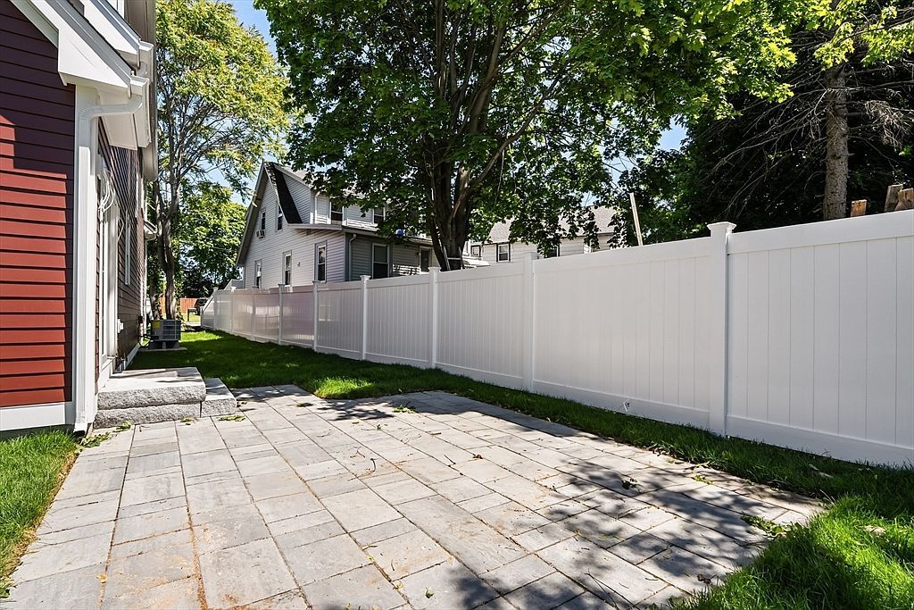40 Lyons St #40 Quincy, MA 02169 - Thumbnail 4