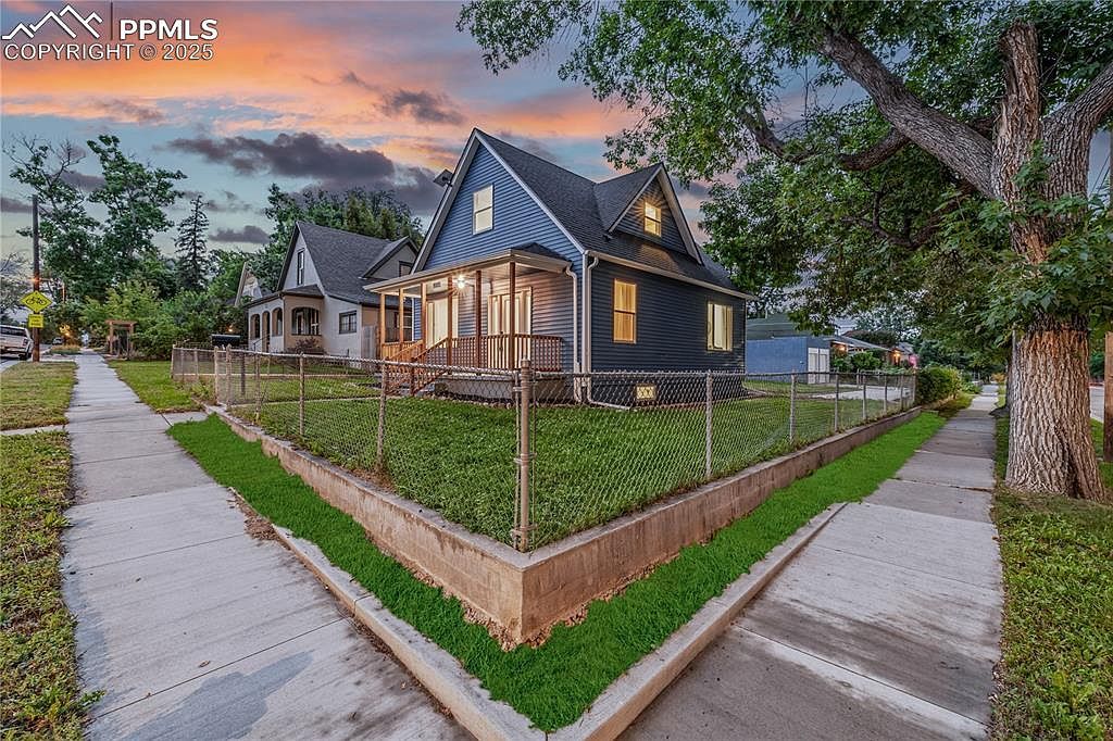 801 E Cache La Poudre St Colorado Springs, CO 80903 - Thumbnail 4