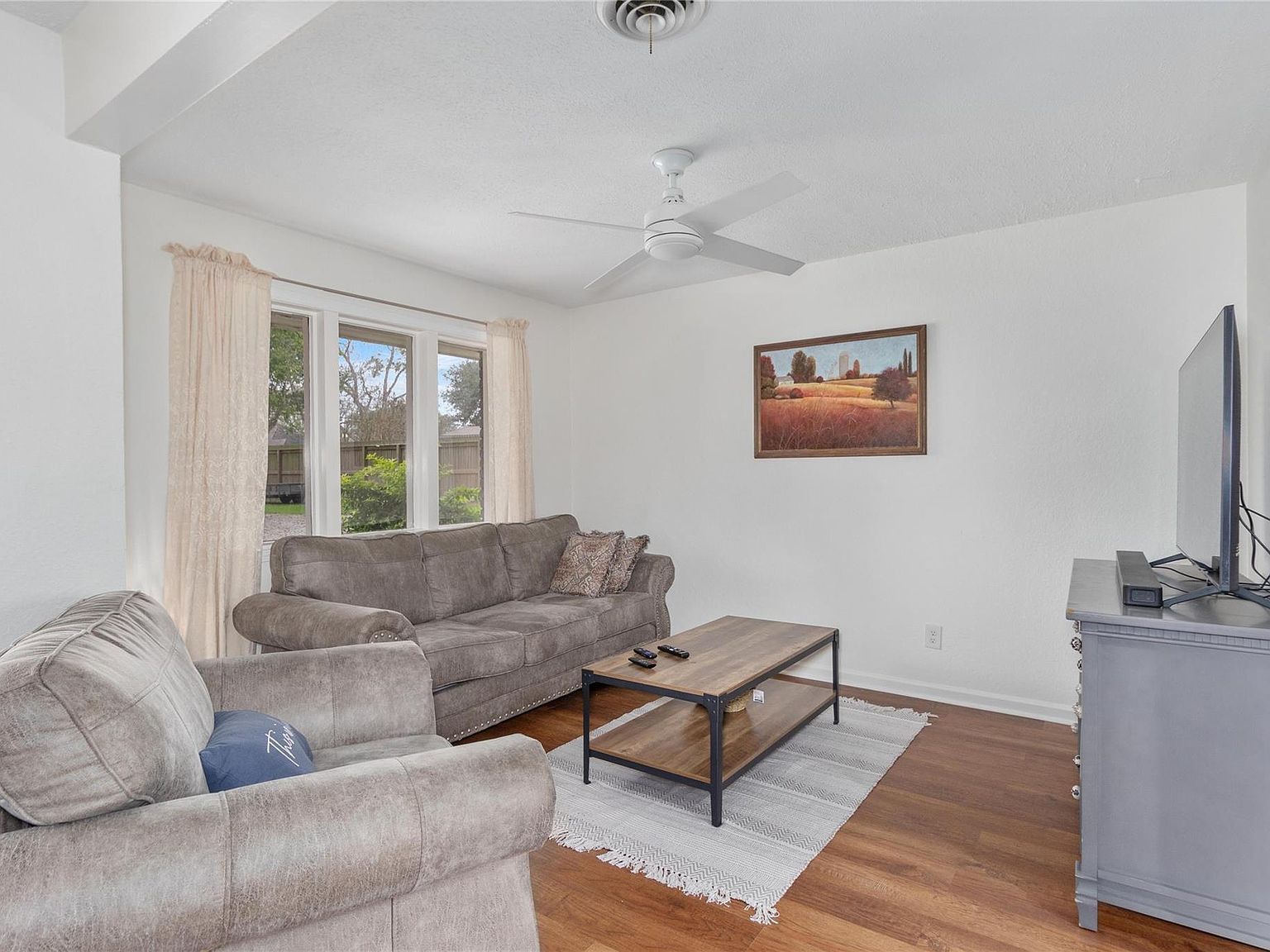 206 Texas Ave League City, TX 77573 - Thumbnail 4