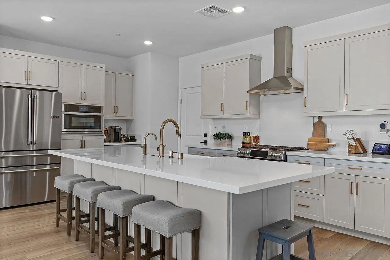 712 Meadowood St Fallbrook, CA 92028 - Thumbnail 4