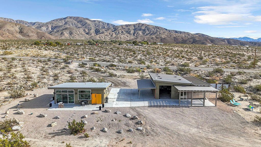 20245 Penny Ln Desert Hot Springs, CA 92241 - Thumbnail 4