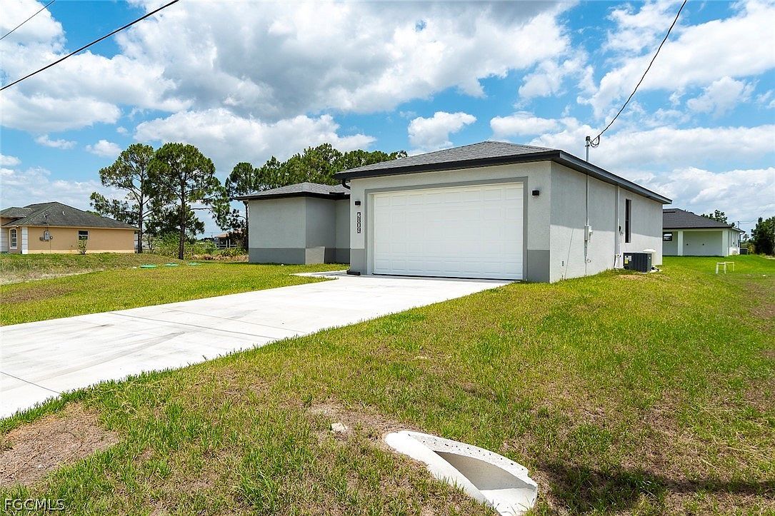 2907 Colin Ave S Lehigh Acres, FL 33976 - Thumbnail 4