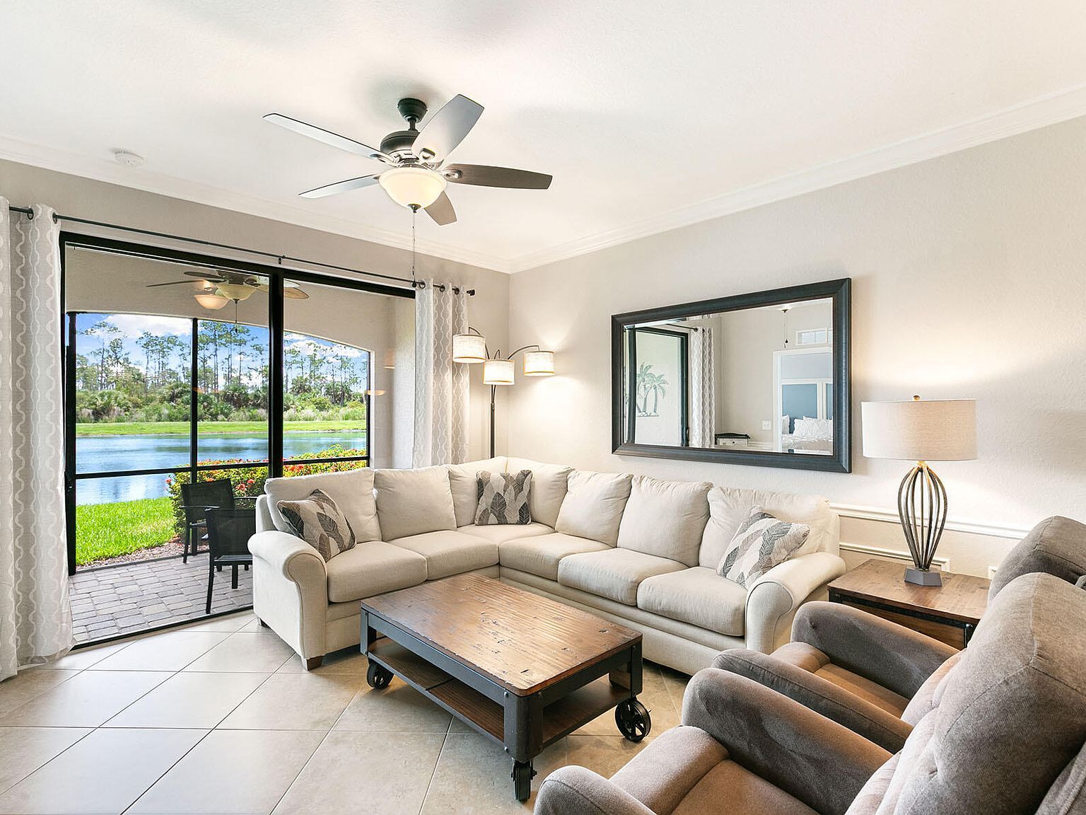 9735 Acqua Ct Unit 615 Naples, FL 34113 - Thumbnail 4