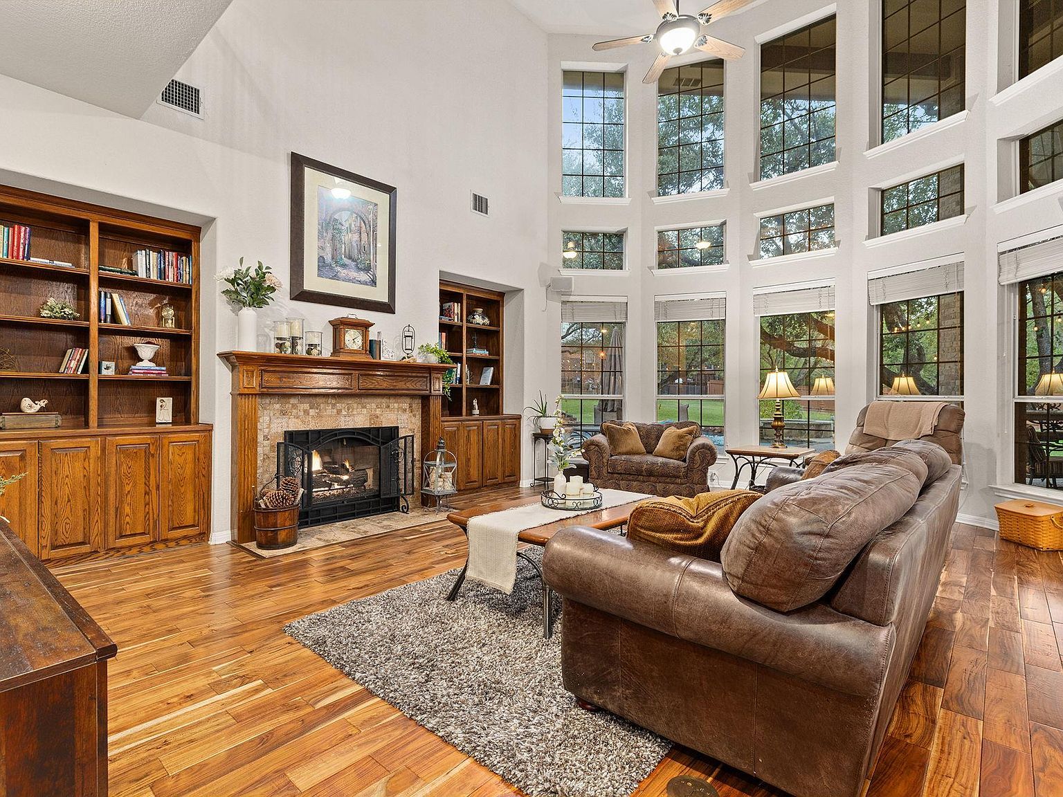 908 Golden Bear Cv Round Rock, TX 78664 - Thumbnail 4