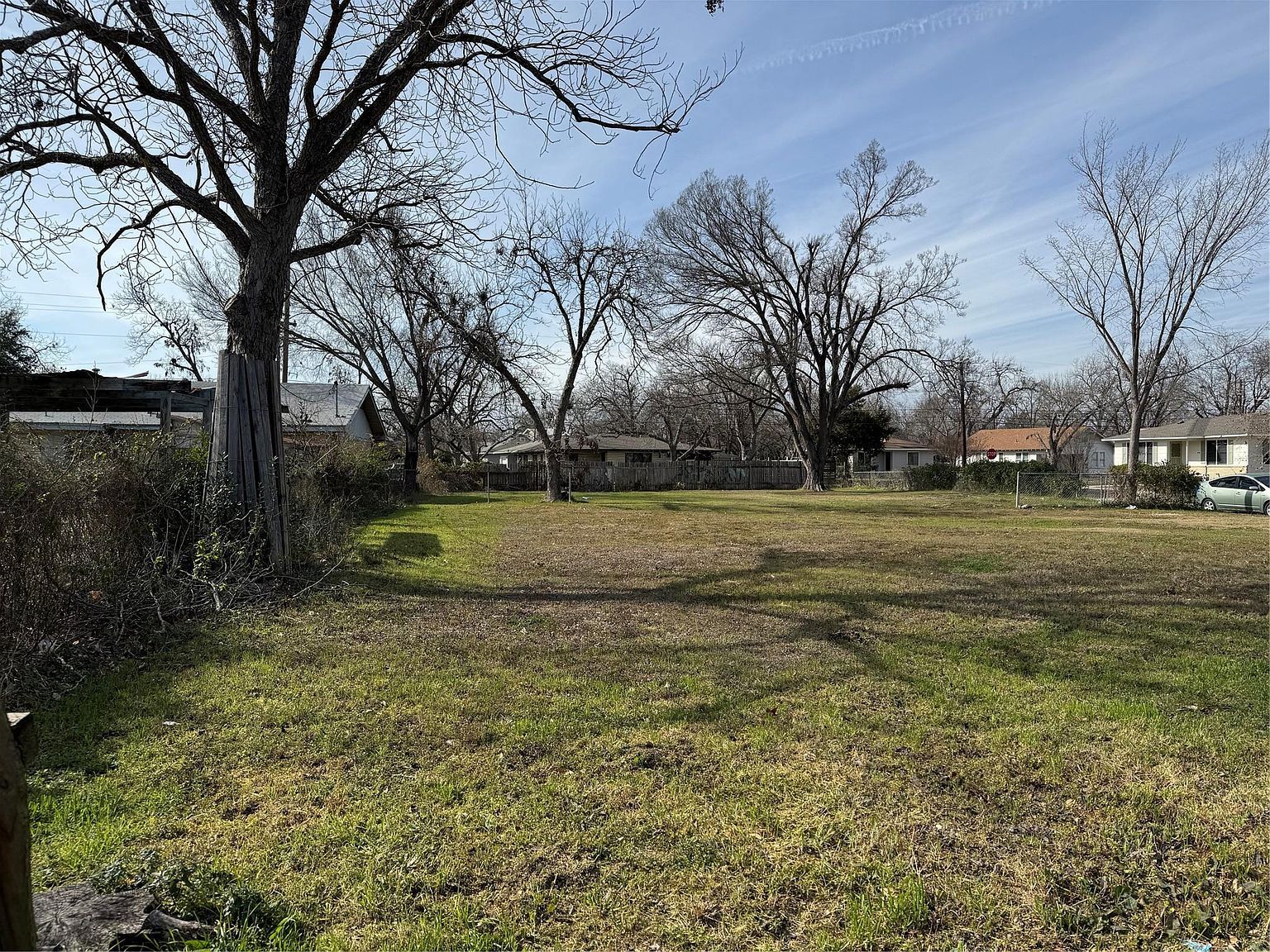601 W 11th St Taylor, TX 76574 - Thumbnail 4