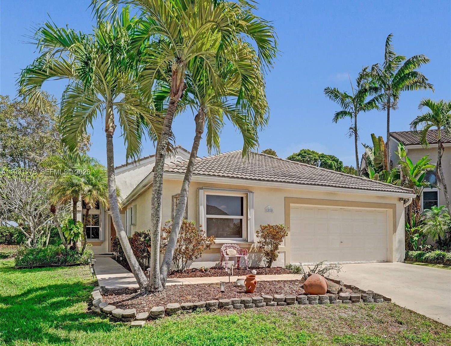 1080 Briar Ridge Rd Fort Lauderdale, FL 33327 - Thumbnail 4