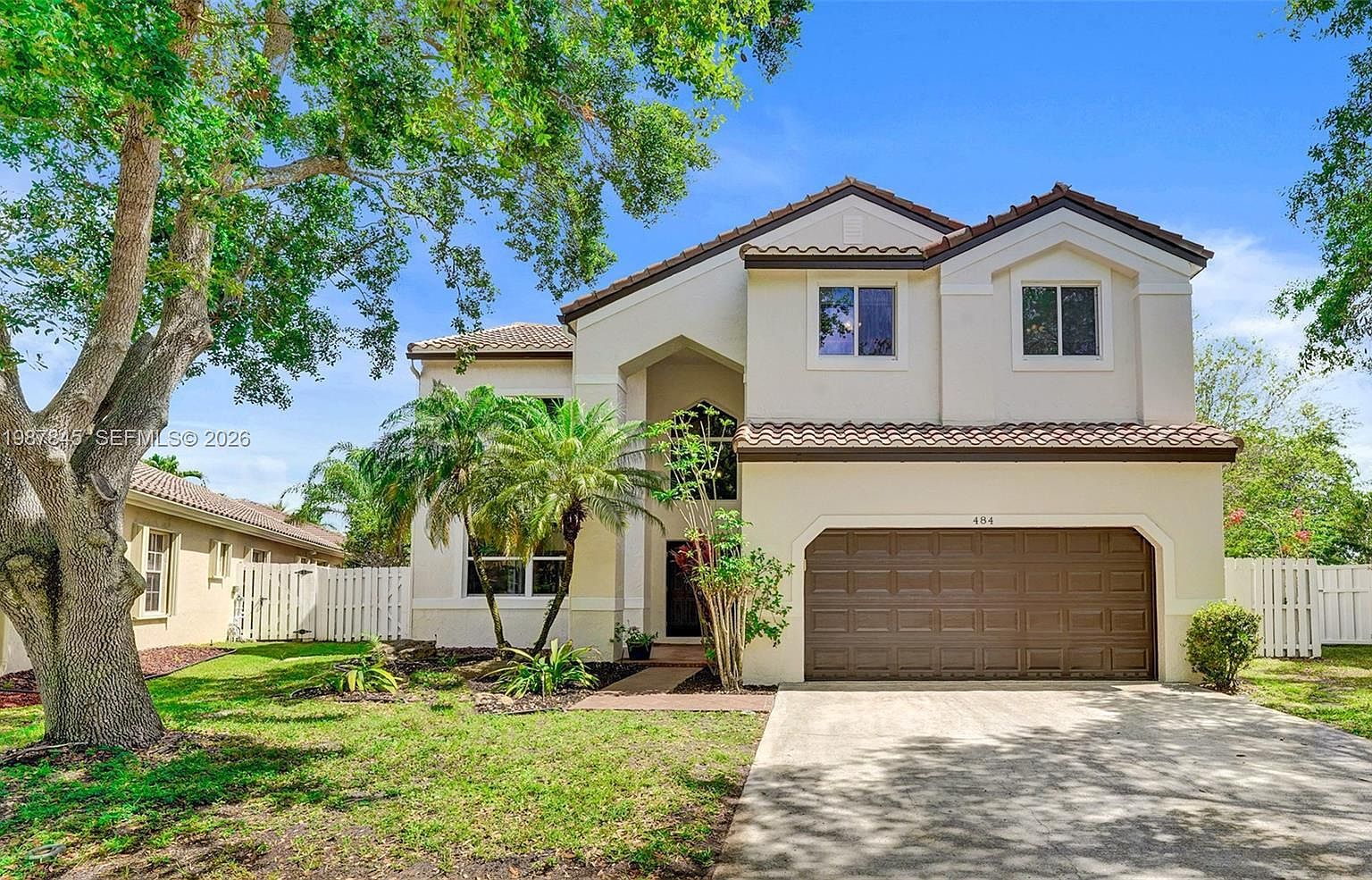 484 Cambridge Dr Weston, FL 33326 - Thumbnail 4
