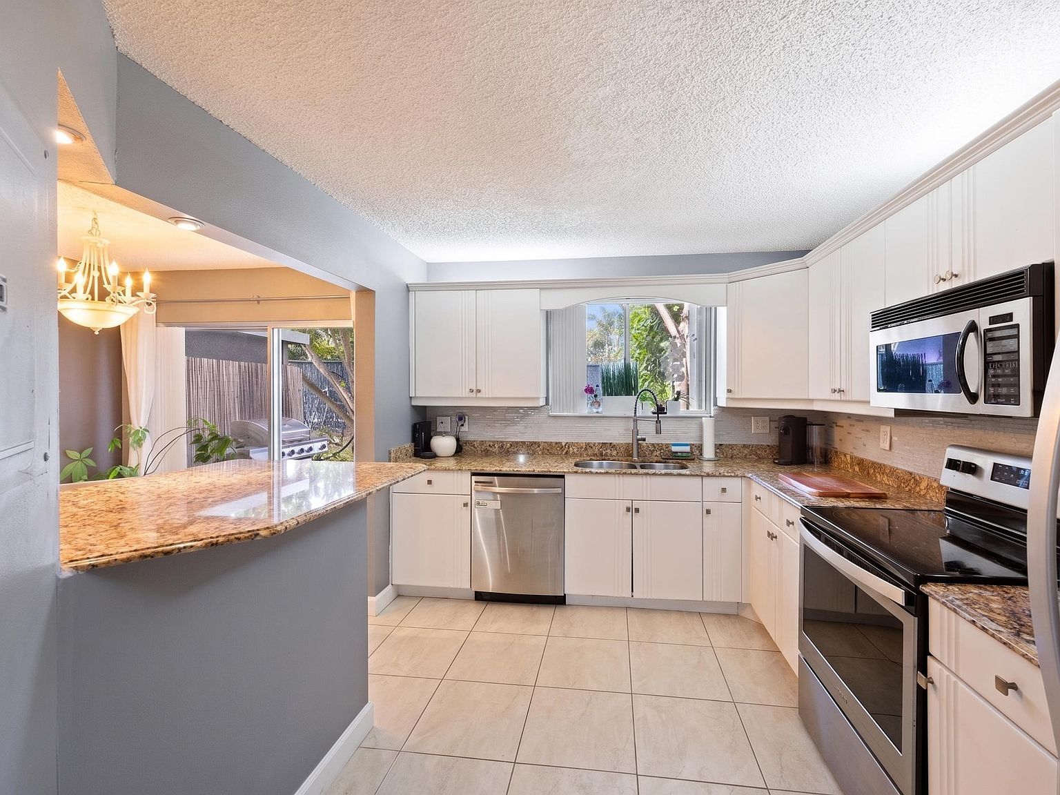 1928 Discovery Cir E Deerfield Beach, FL 33442 - Thumbnail 4