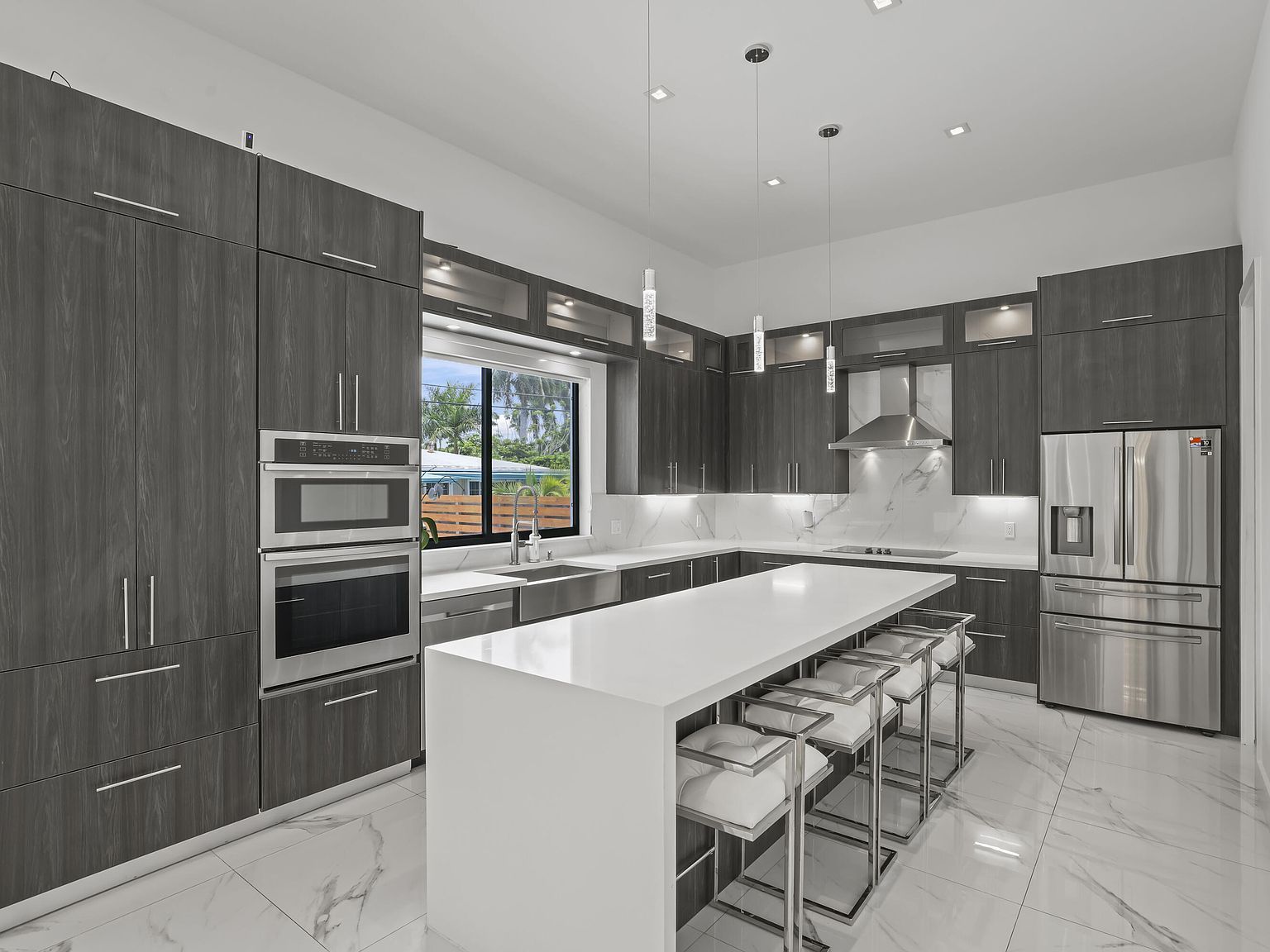 2620 SE 6th St Pompano Beach, FL 33062 - Thumbnail 4