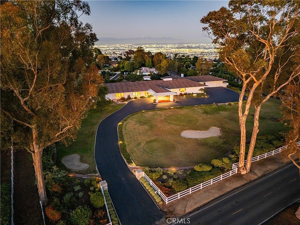 34 Crest Rd E Rolling Hills, CA 90274 - Thumbnail 4