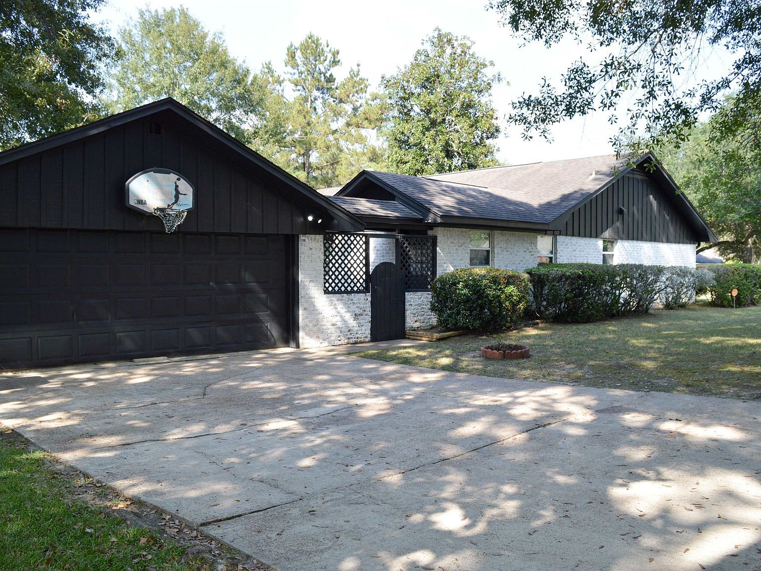 108 Timberlane Dr Silsbee, TX 77656 - Thumbnail 4