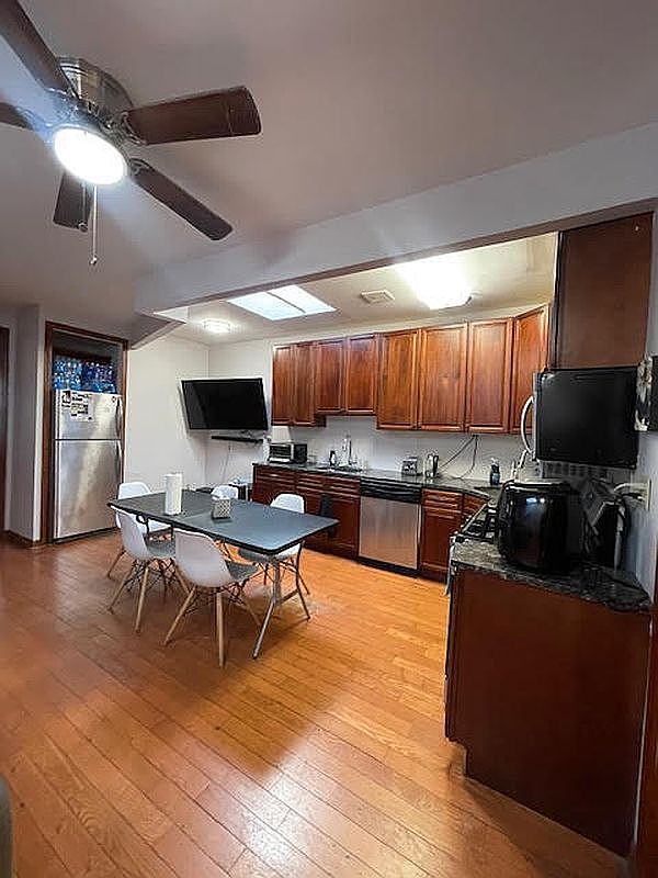 543 E New York Ave Brooklyn, NY 11225 - Thumbnail 4