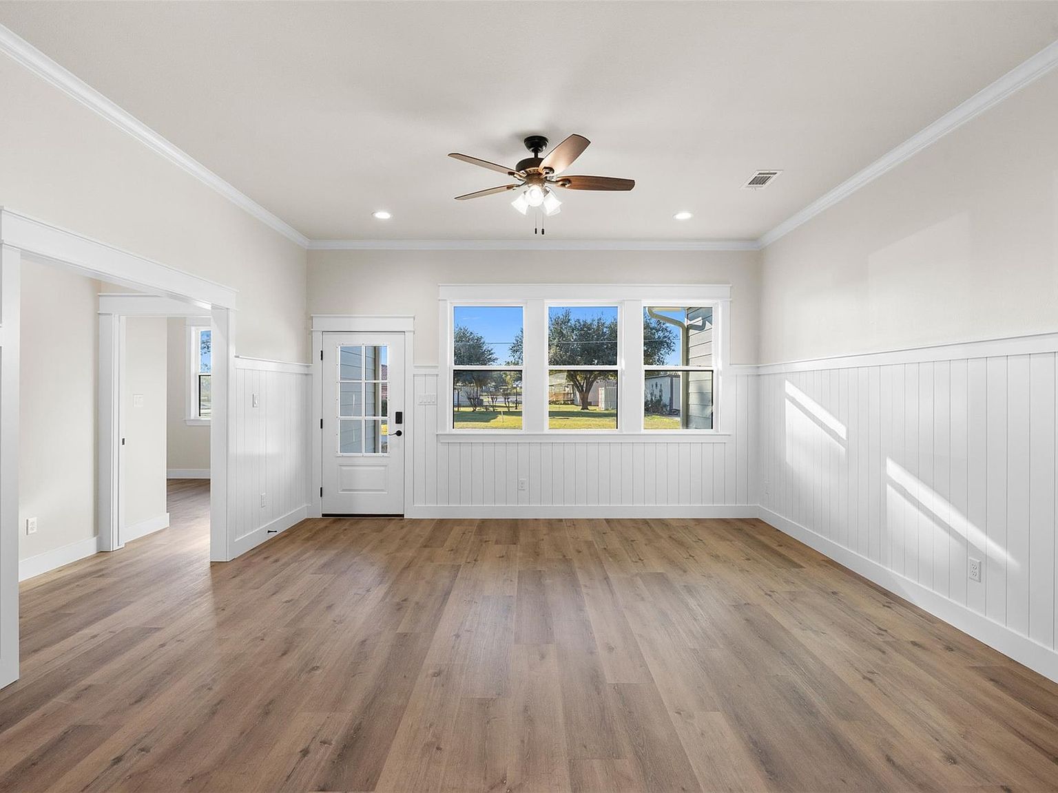 610 E Englewood St Franklin, TX 77856 - Thumbnail 4