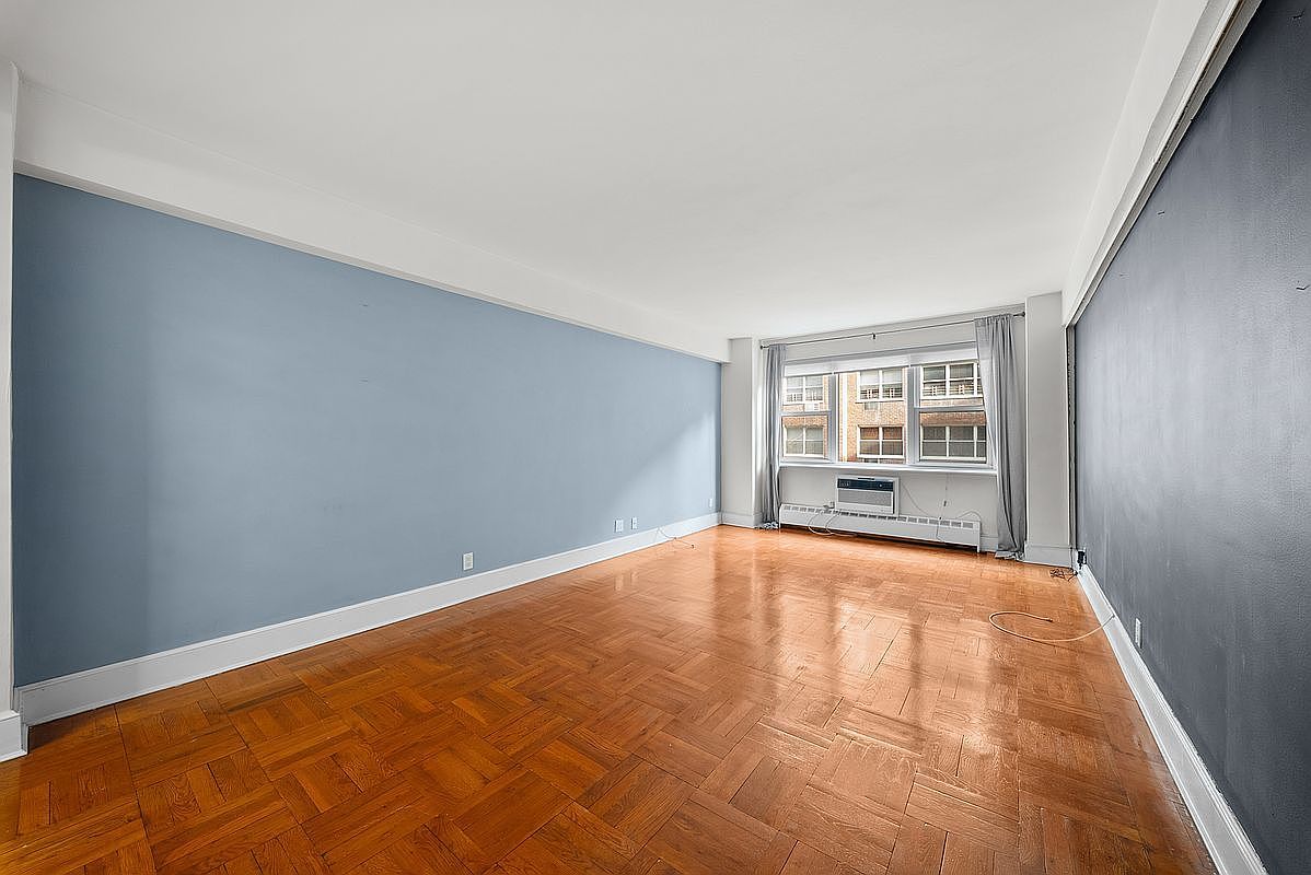 315 E 69th St APT 4L New York, NY 10021 - Thumbnail 4