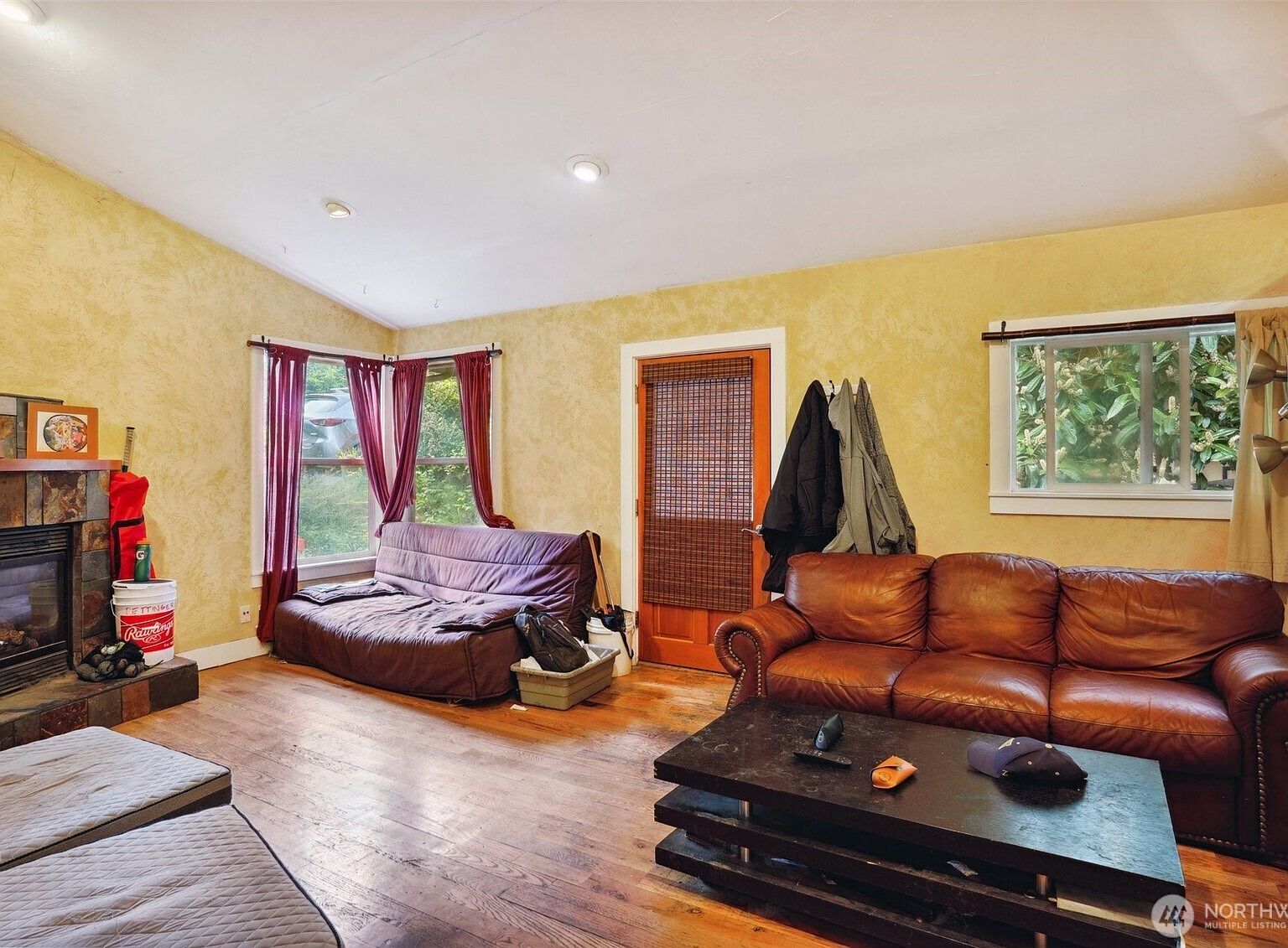 3416 Claremont Ave S Seattle, WA 98144 - Thumbnail 4