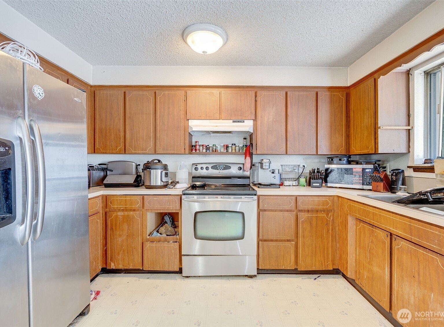 11104 Ainsworth Ave S Tacoma, WA 98444 - Thumbnail 4