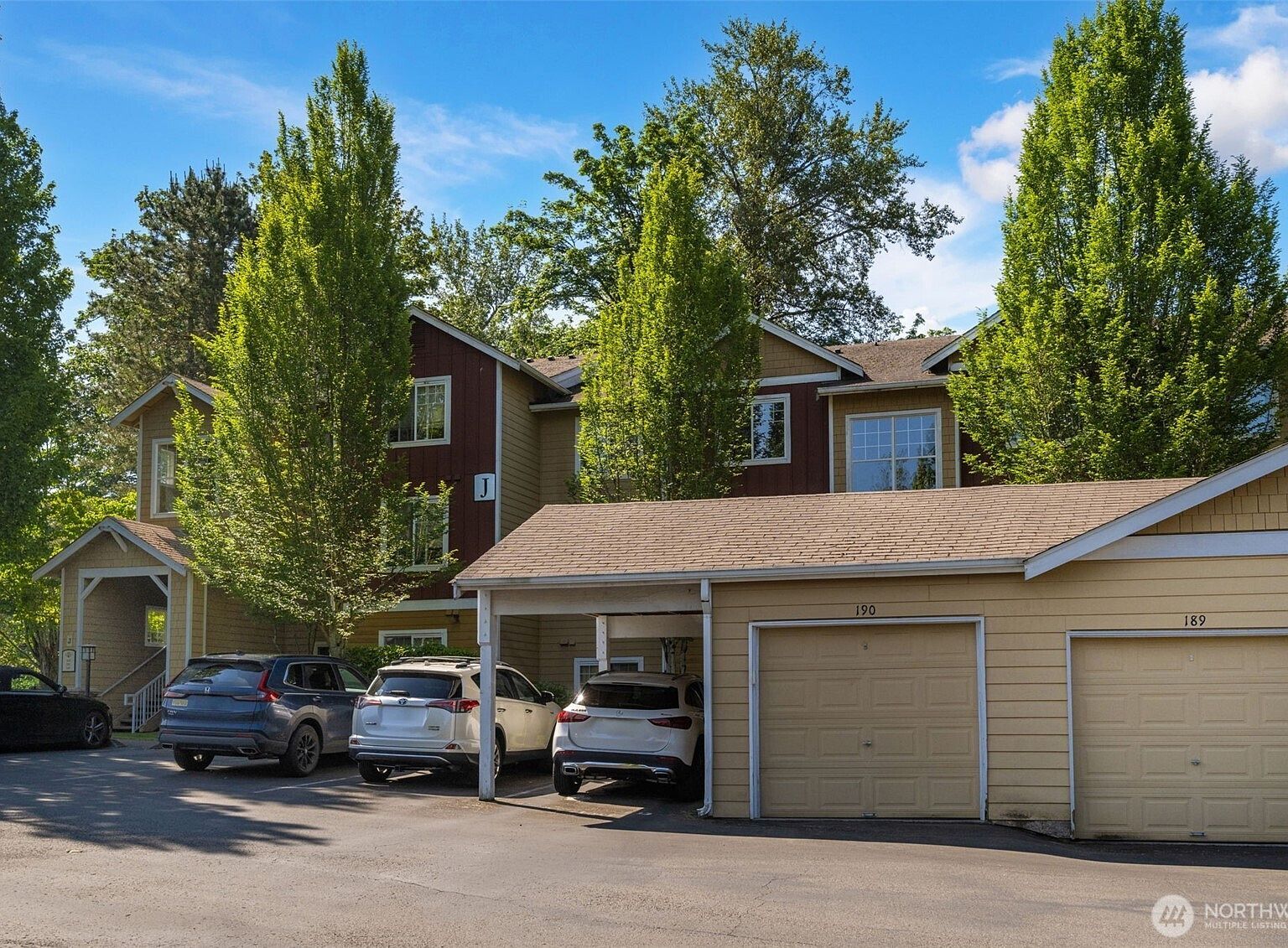 710 240th Way SE UNIT J302 Sammamish, WA 98074 - Thumbnail 4