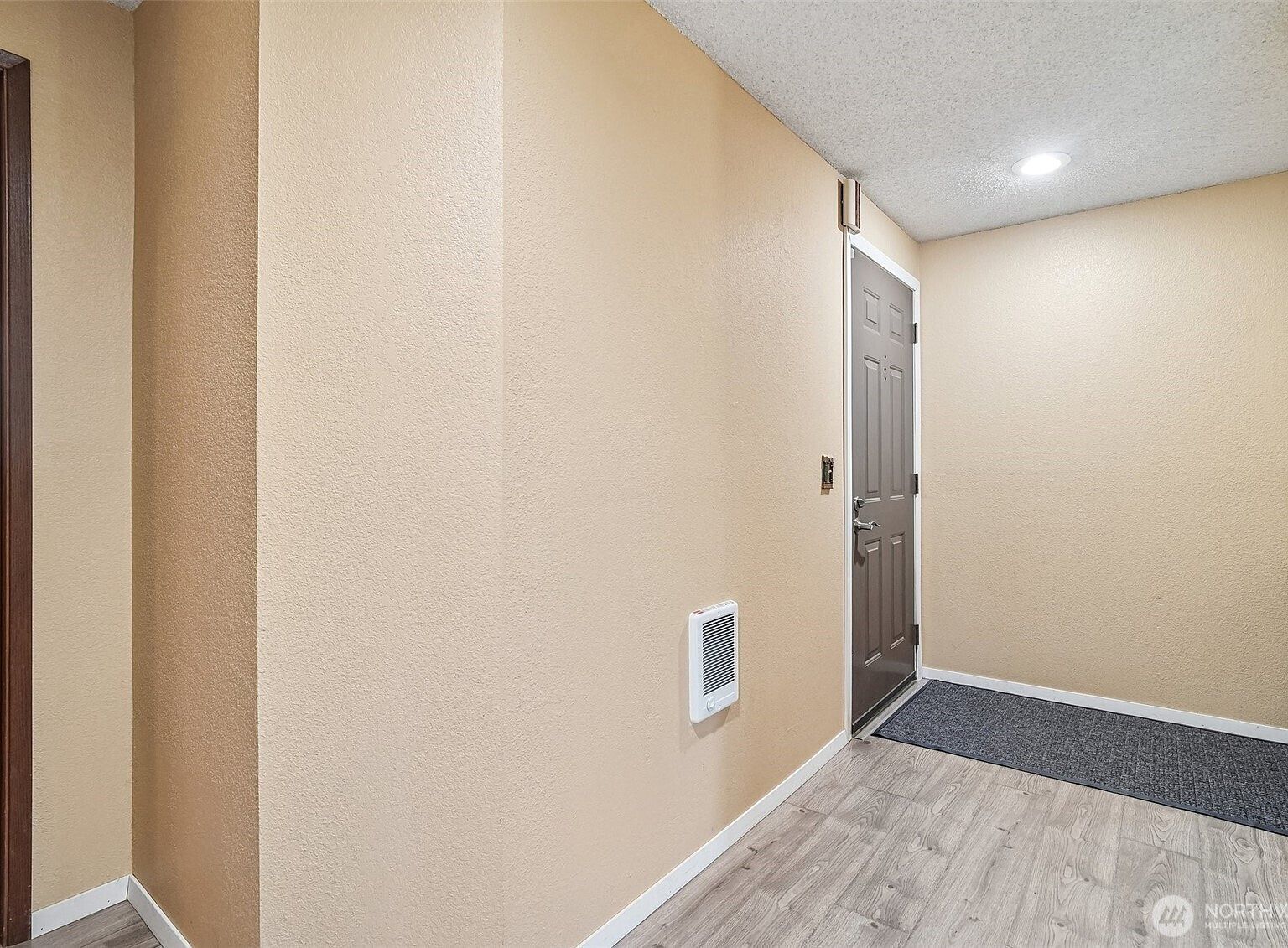 23301 Lakeview Dr Unit A101 Mountlake Terrace, WA 98043 - Thumbnail 4