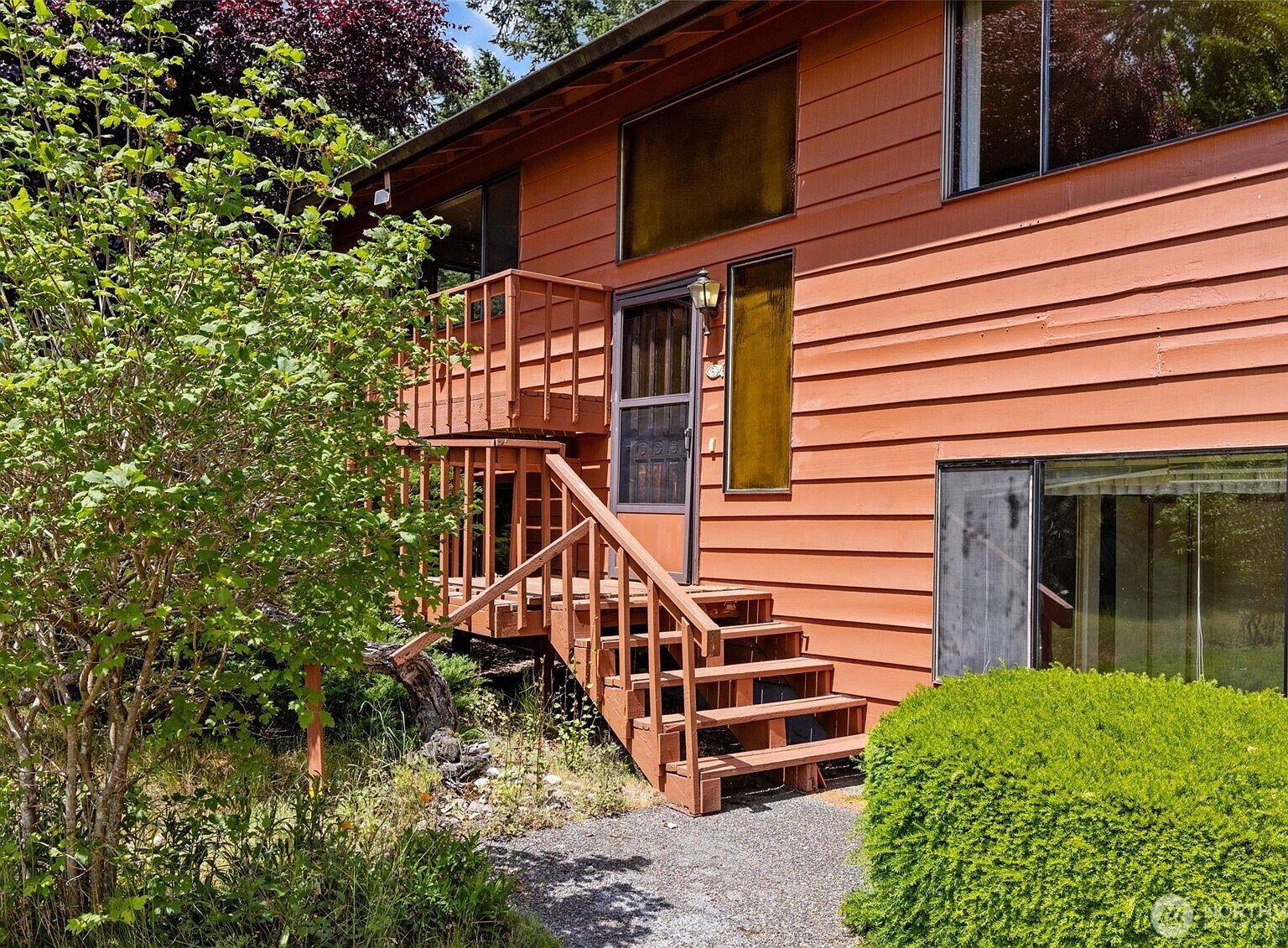 5359 Ruby Pl NE Bainbridge Island, WA 98110 - Thumbnail 4
