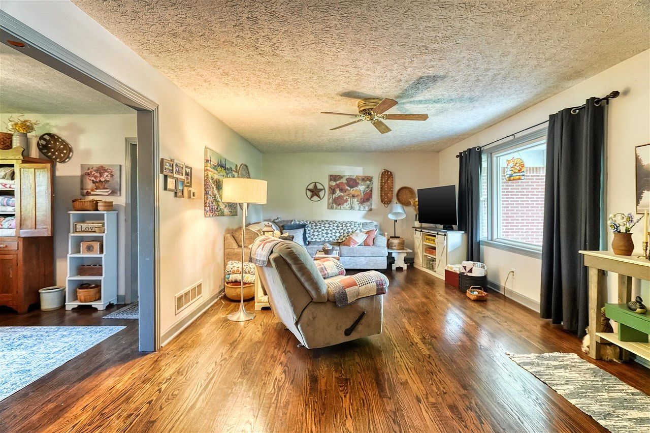 707 Simpson St Franklin, KY 42134 - Thumbnail 4