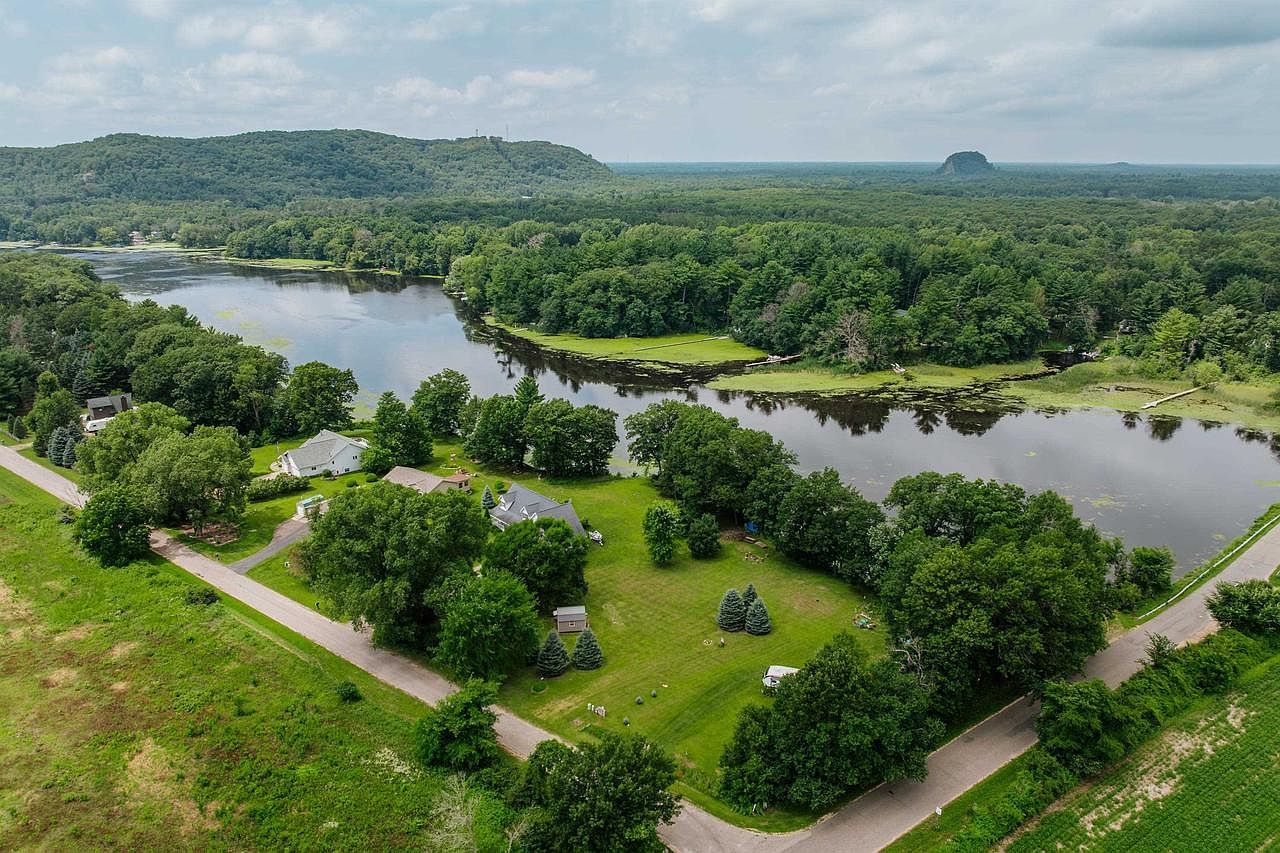 1102 Dakota Ave Friendship, WI 53934 - Thumbnail 4