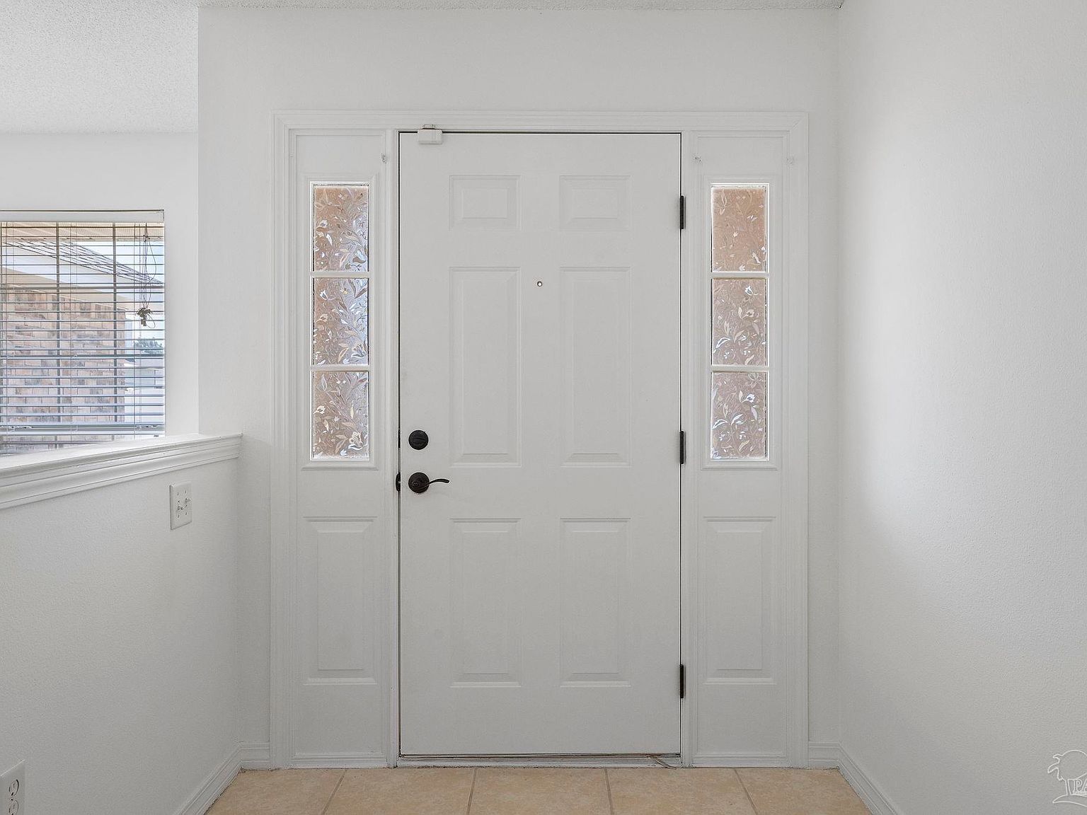 8132 Hartington Dr Navarre, FL 32566 - Thumbnail 4