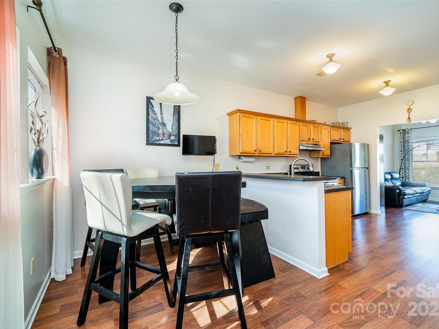 3 Penley Ave APT B Asheville, NC 28804 - Thumbnail 4