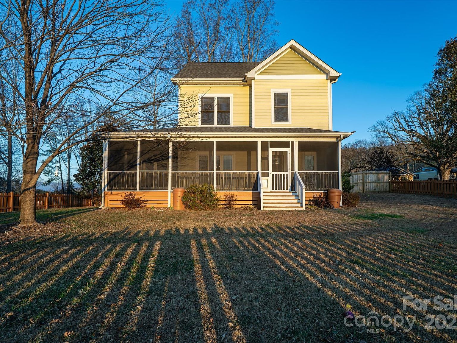 11 Forest Park Ln Asheville, NC 28803 - Thumbnail 4