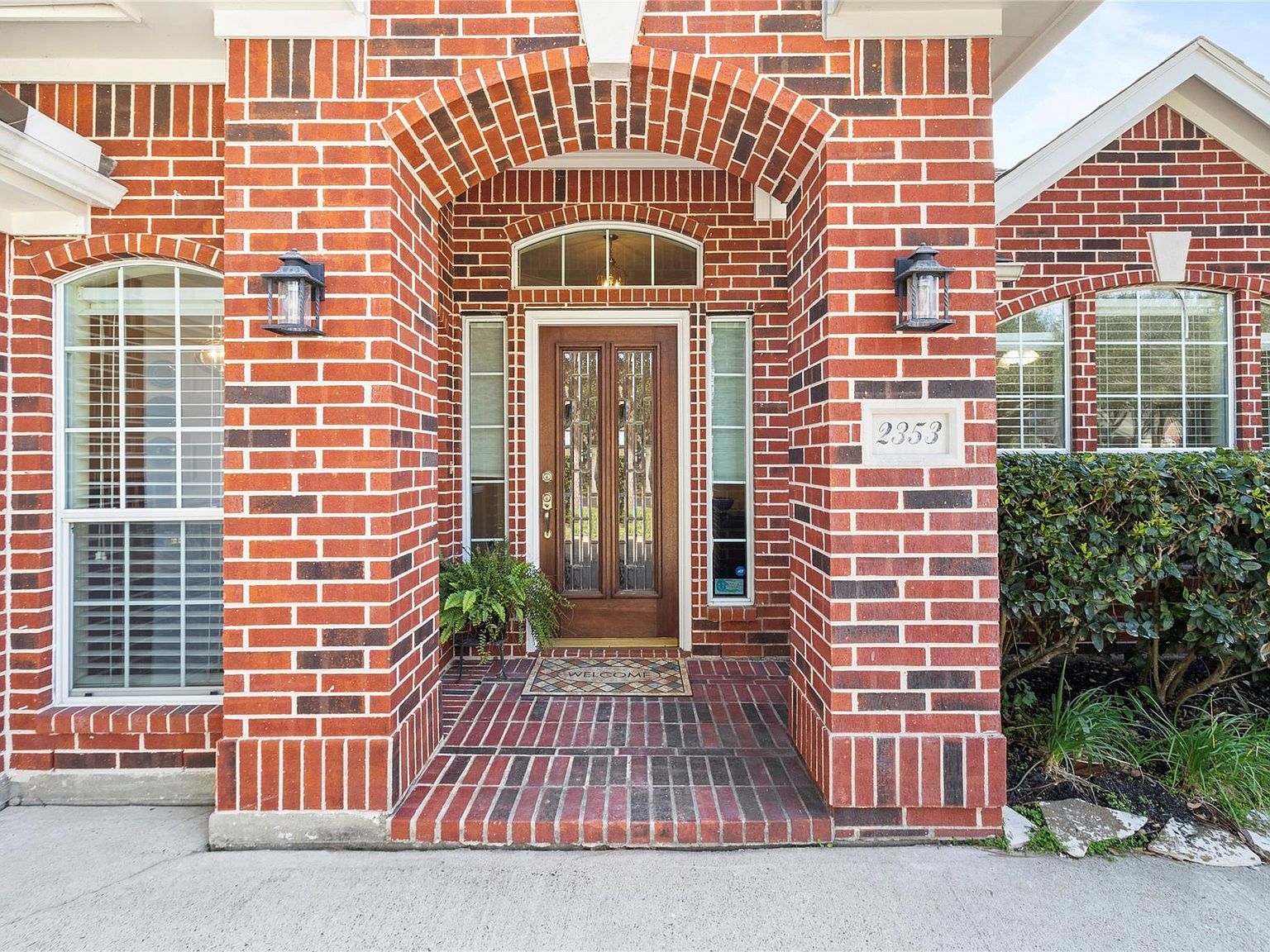 2353 Golden Shores Ln League City, TX 77573 - Thumbnail 4