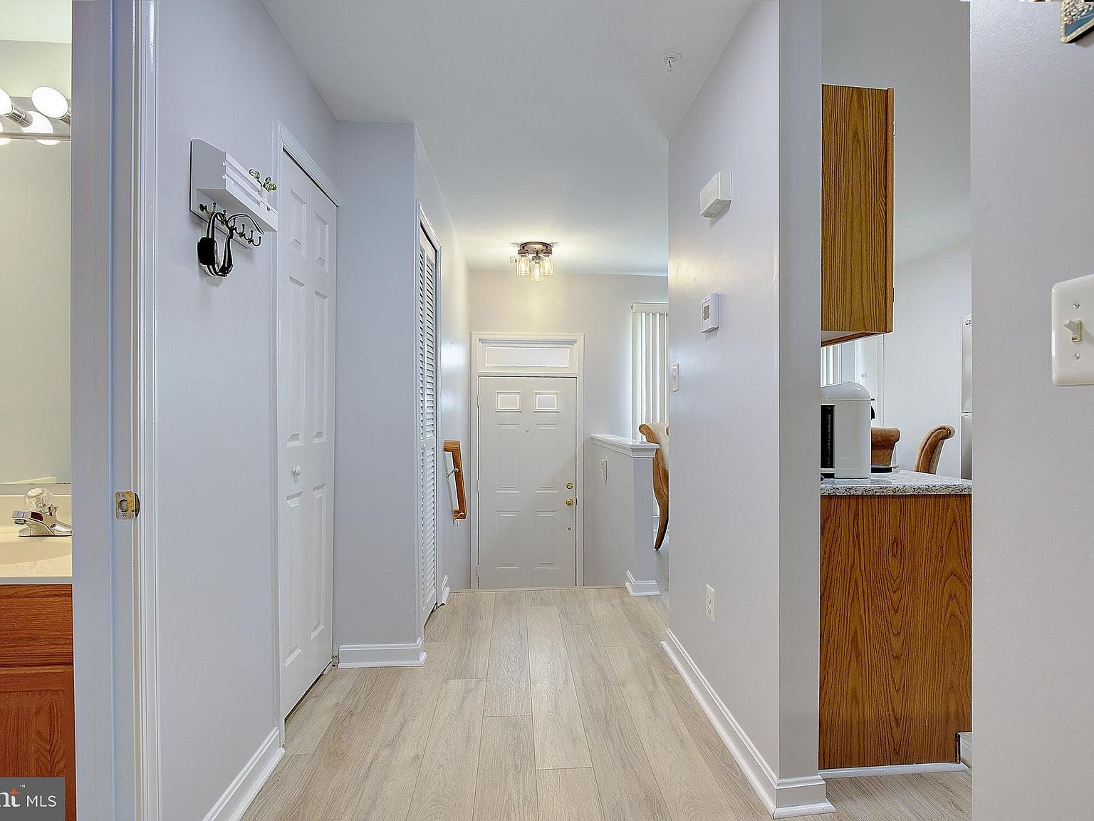 1700 Fallowfield Ct Crofton, MD 21114 - Thumbnail 4