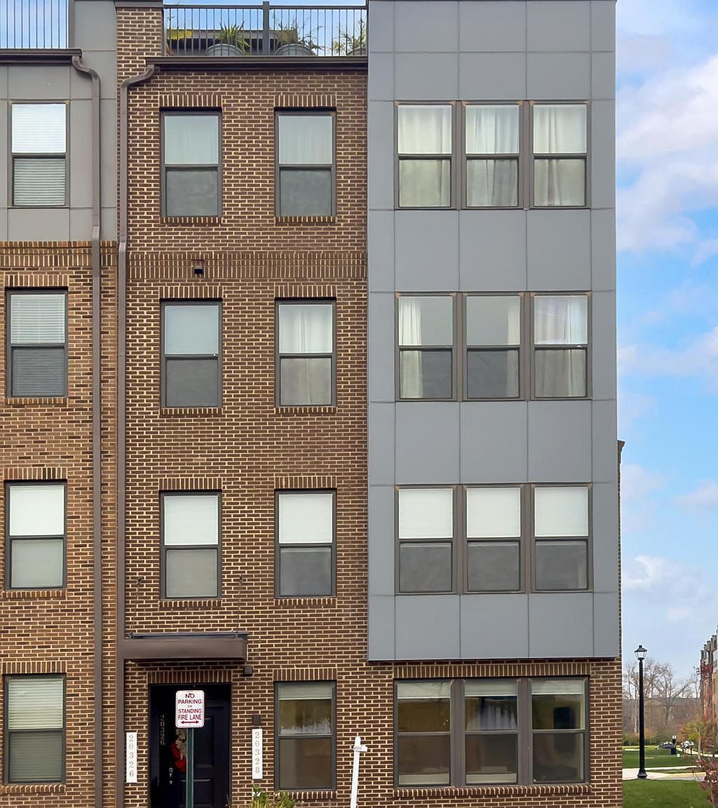 20328 Newfoundland Sq Ashburn, VA 20147 - Thumbnail 4