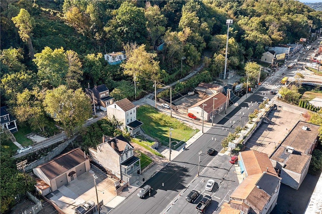 6300 Butler St Pittsburgh, PA 15201 - Thumbnail 4