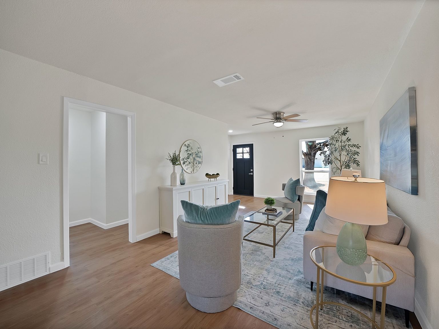 7805 Emerald Hills Way North Richland Hills, TX 76180 - Thumbnail 4