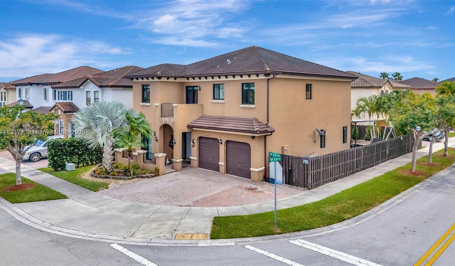 10420 SW 229th Ln Miami, FL 33190 - Thumbnail 4