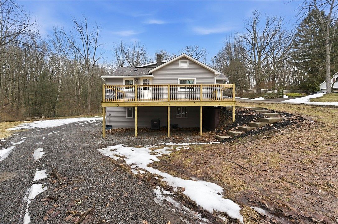 2421 Graceland Rd New Castle, PA 16105 - Thumbnail 4