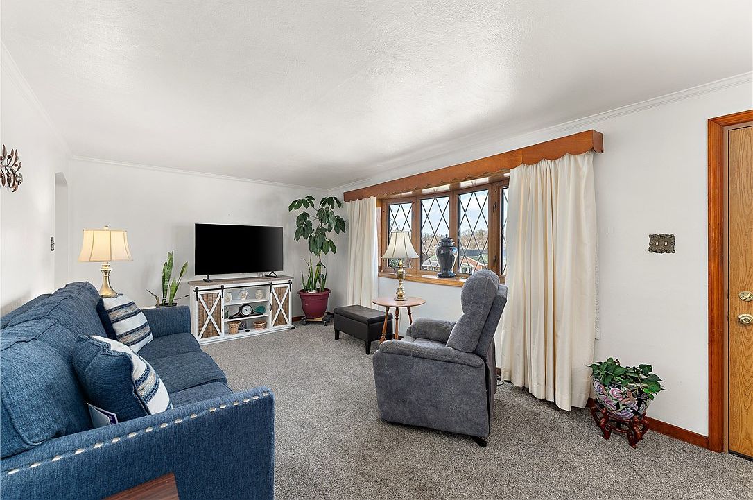 107 Biscayne Ter Pittsburgh, PA 15212 - Thumbnail 4