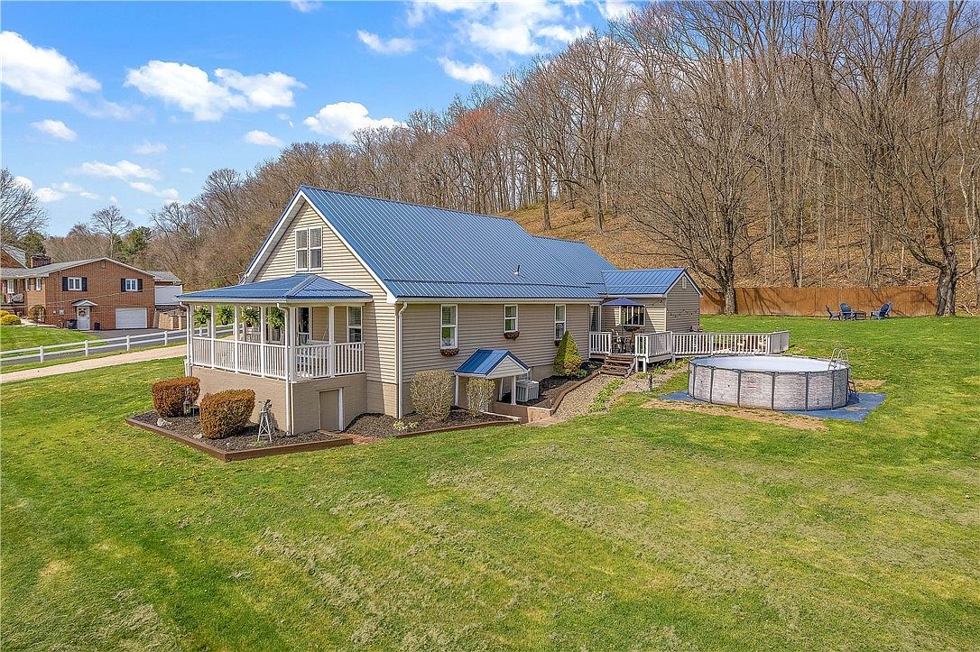 1242 Saxonburg Blvd Tarentum, PA 15084 - Thumbnail 4