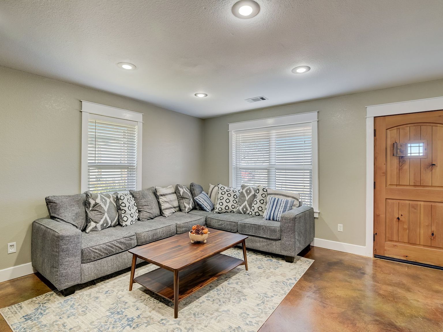 405 Hubbard Nevada, TX 75173 - Thumbnail 4